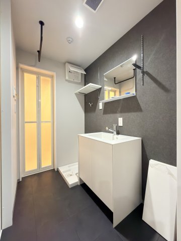 洗面設備　※新築・工事中写真（2025年12月1日撮影）