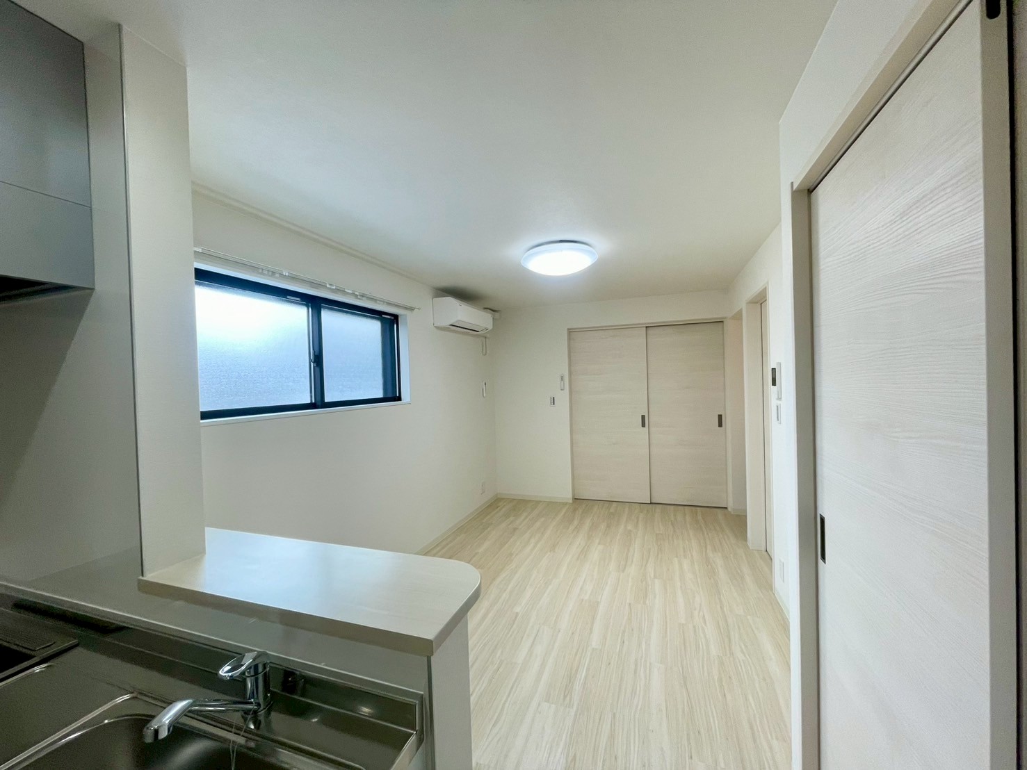 キッチン　IHコンロ２口カウンターシステムキッチン