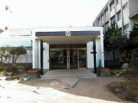 小学校　神戸市立小部東小学校（小学校）まで772m