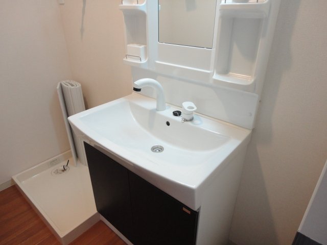 洗面設備　洗髪洗面化粧台