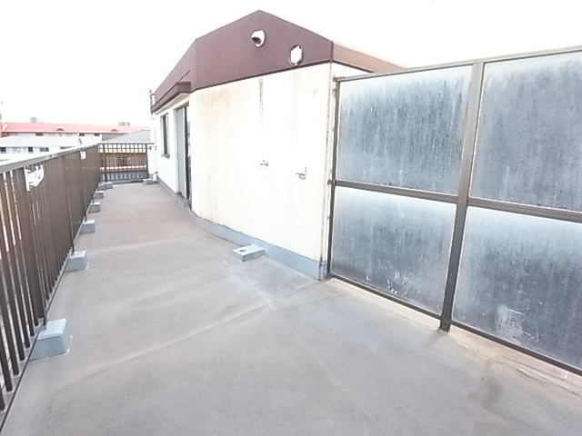 バルコニー　バルコニー(2)