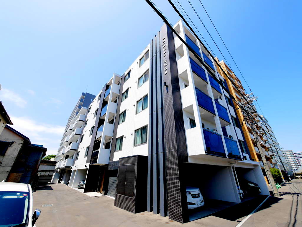 建物外観　☆ビッグ三越前店ではオンライン内覧受付中です☆