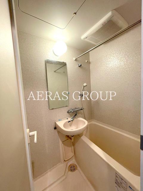 バス・シャワールーム　同仕様参考写真