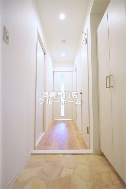 玄関　綺麗な玄関スペース！