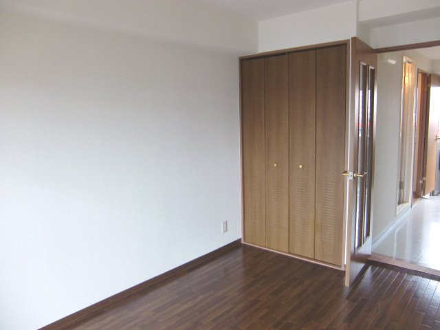 居室・リビング　イメージ画像になります。 反転の場合もあります。