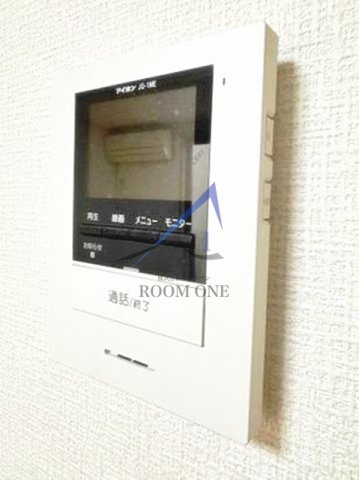 セキュリティ　モニター付きインターホンです。