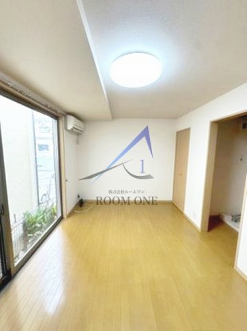 居室・リビング　洋室のお部屋です。