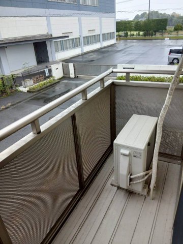 バルコニー　広々としたバルコニーです