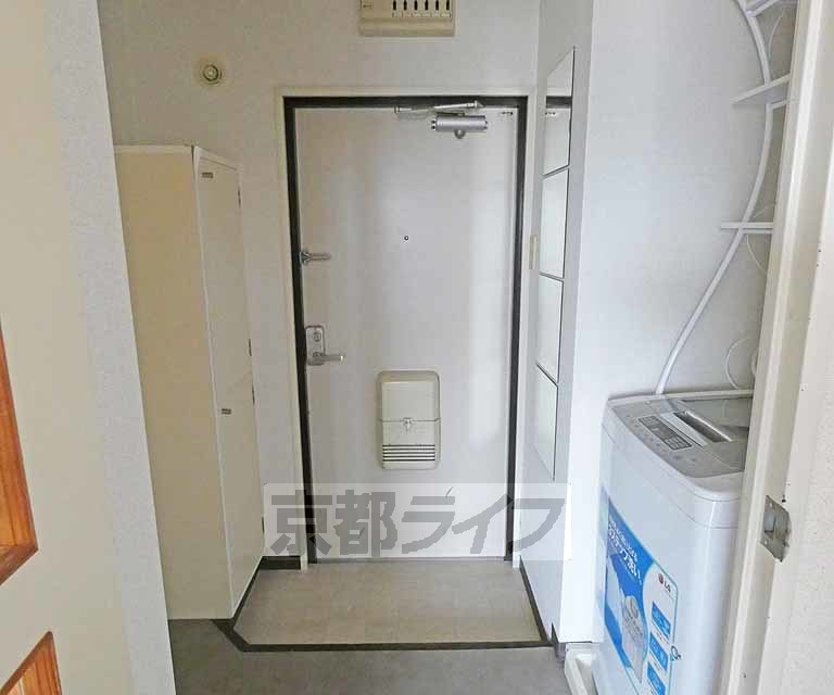 玄関　玄関です。