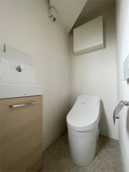 トイレ　トイレもきれいです