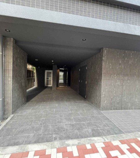 エントランス　建物の内部です