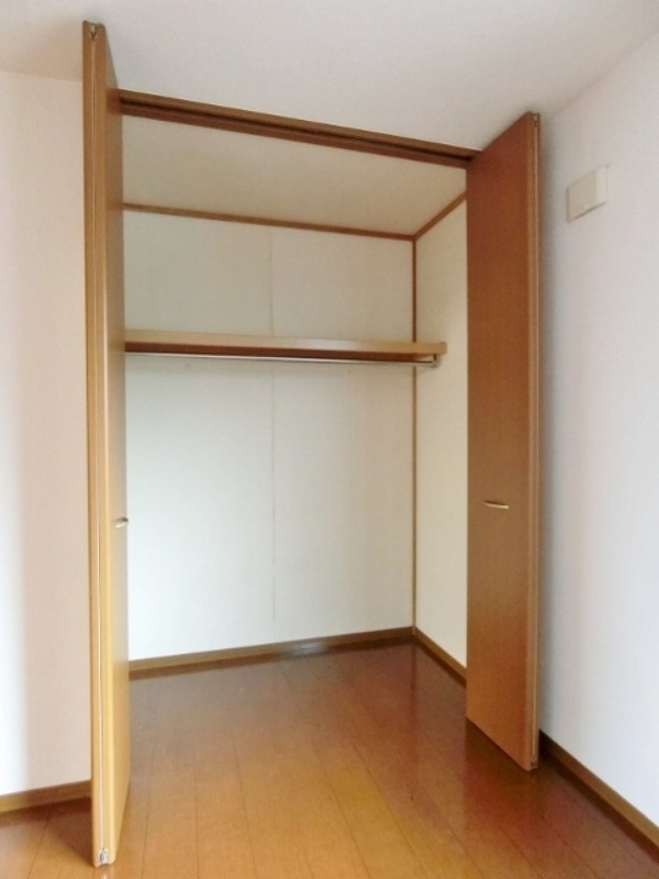 収納　図面と現状に相違がある場合には現状を優先