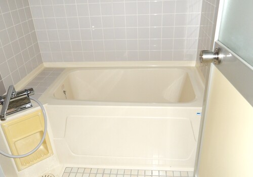 バス・シャワールーム　浴室