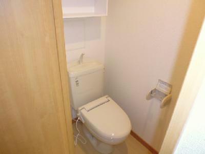 トイレ　同型205