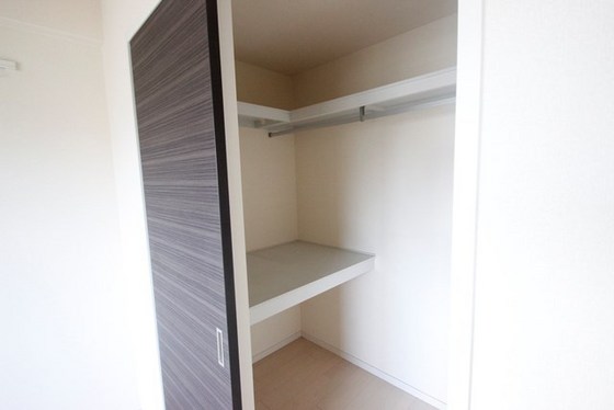 収納　※別部屋の写真です