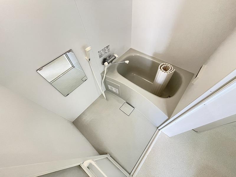 バス・シャワールーム　浴室