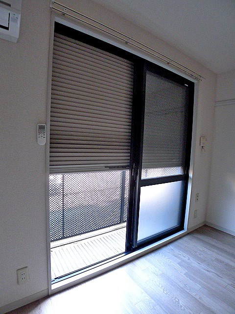 その他設備　シャッター付き