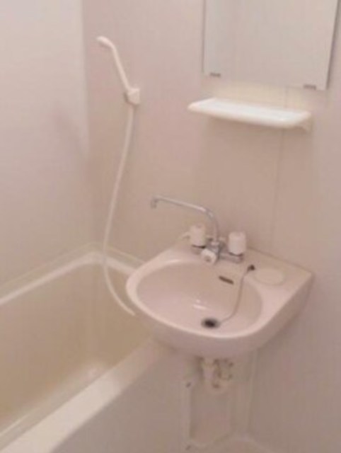 洗面設備　同仕様参考