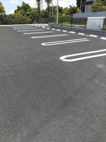 駐車場　駐車スペースもあります