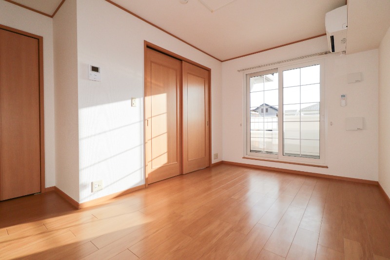 居室・リビング　図面と現状に相違がある場合には現状を優先