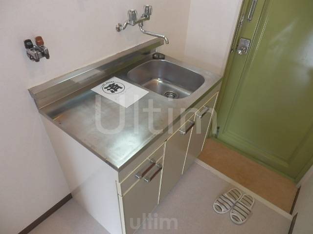 キッチン　※別のお部屋のお写真です。御参考までに。