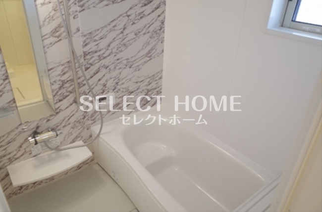 バス・シャワールーム　ゆったり過ごせるお風呂です