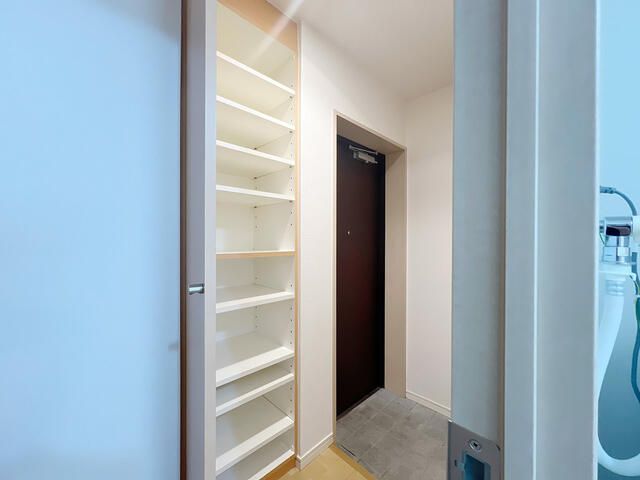 エントランス　別部屋参考写真