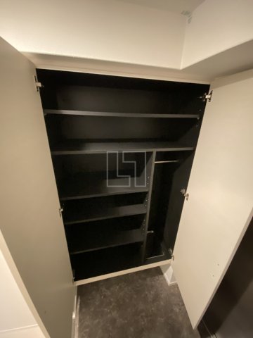 収納　レオンコンフォート本町東II　シューズボックス