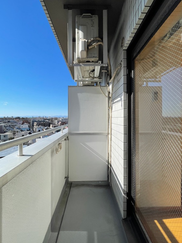 バルコニー　陽当たり良好なバルコニーです