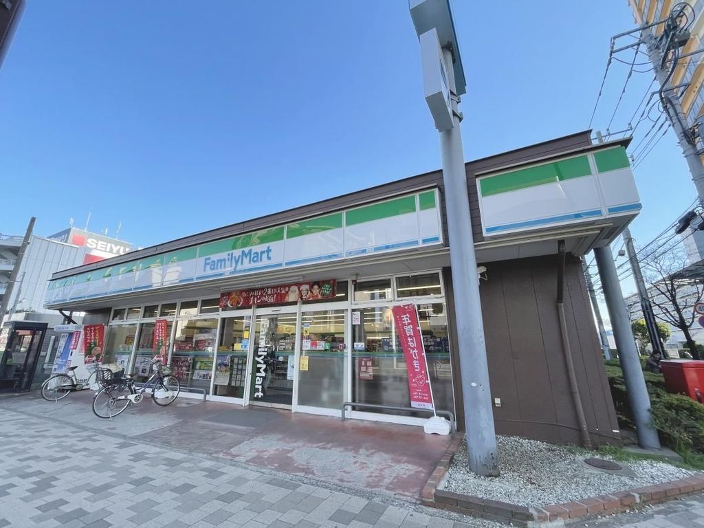 コンビニ　ファミリーマート 小手指店（コンビニ）まで620m