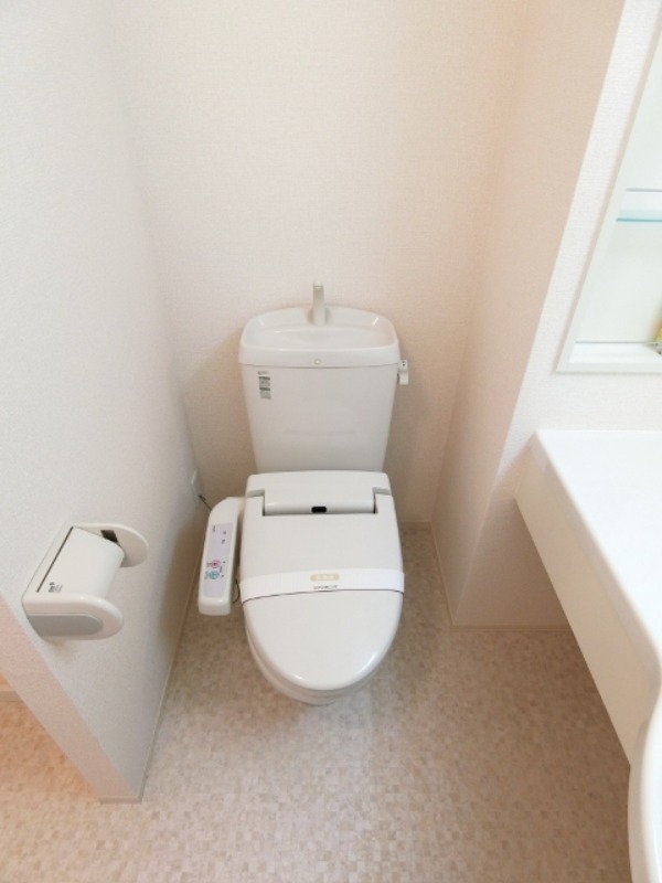 トイレ　図面と現状に相違がある場合には現状を優先