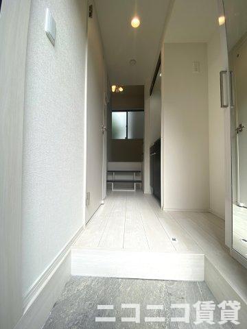 玄関　別号室イメージの為、現状を優先致します。