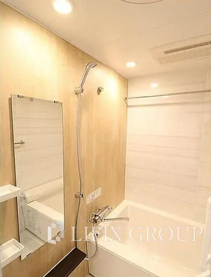 バス・シャワールーム　風呂