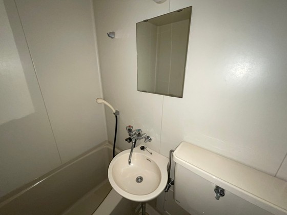 洗面設備　※別部屋の写真です