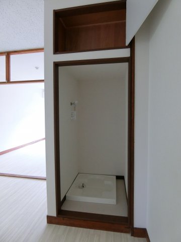 その他設備　洗濯機置場