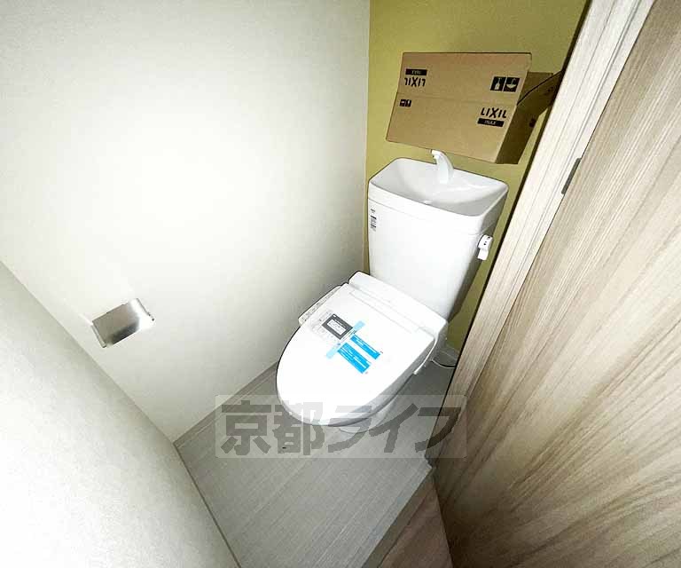 建物外観　・建築中