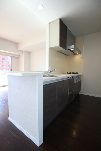 キッチン　６２０号室モデルルーム参照※お部屋により色味などが異なる場合