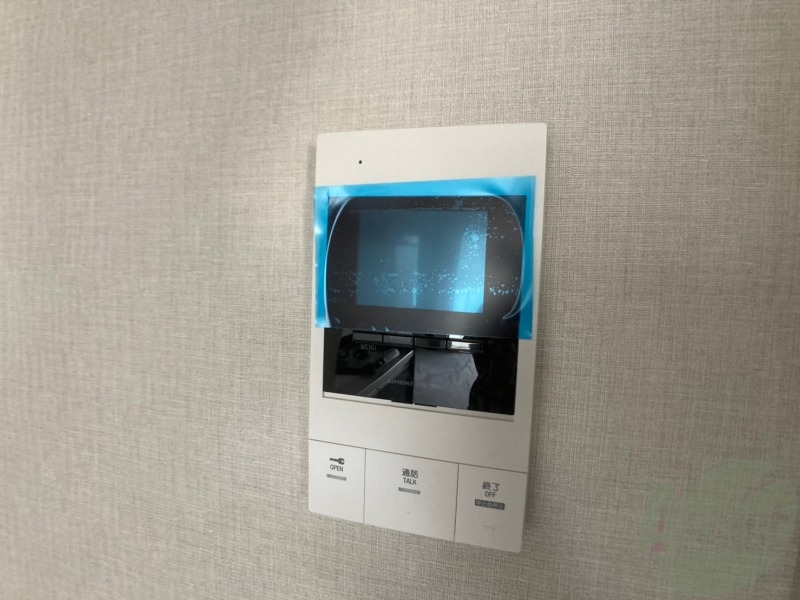 セキュリティ　インターホンは通話ができるので急な訪問があっても安心です。