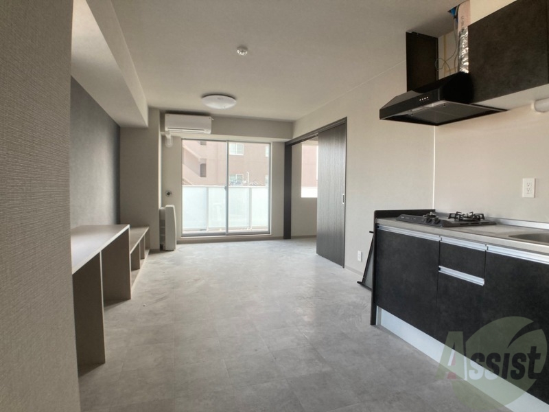 居室・リビング　広くてキレイなお部屋が広がっていて、充実した生活が送れそう。