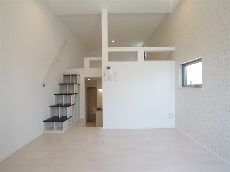 その他　洋室6.5帖　ロフト5.9帖（収納にも寝室にも使えます）