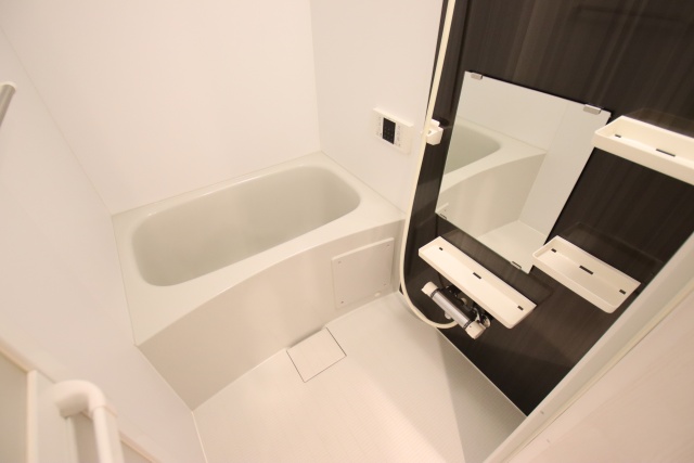 バス・シャワールーム　※別室の参考写真の為、現況優先です。