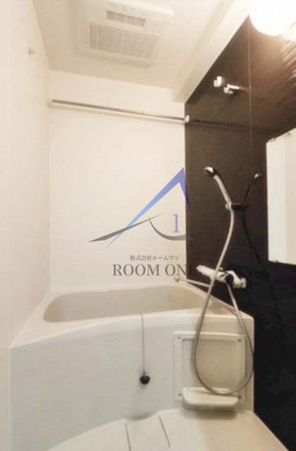 バス・シャワールーム　お風呂です。