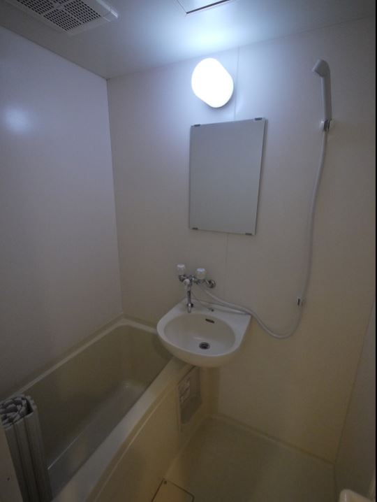 バス・シャワールーム　セパレート