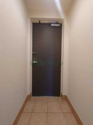 玄関　別部屋参照