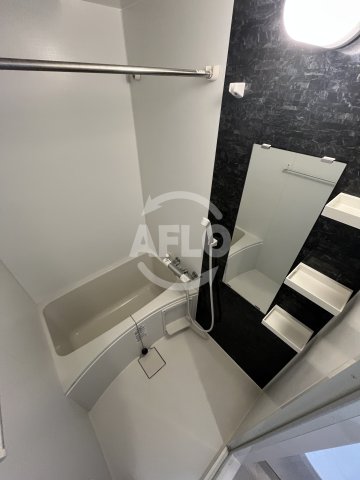 バス・シャワールーム　RIDGE姫島　浴室