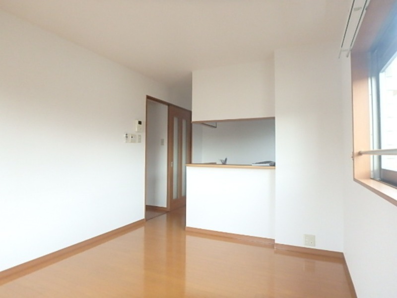 居室・リビング　図面と現状に相違がある場合には現状を優先