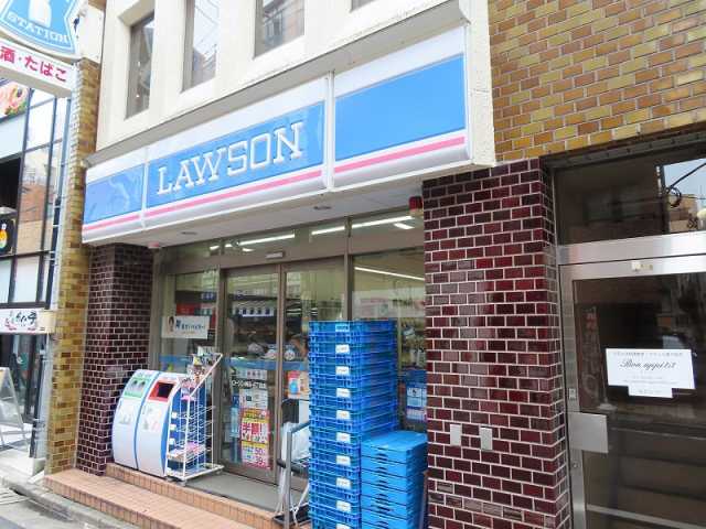 コンビニ　ローソン駒込一丁目店（コンビニ）まで393m