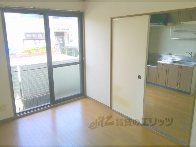 居室・リビング　洋室