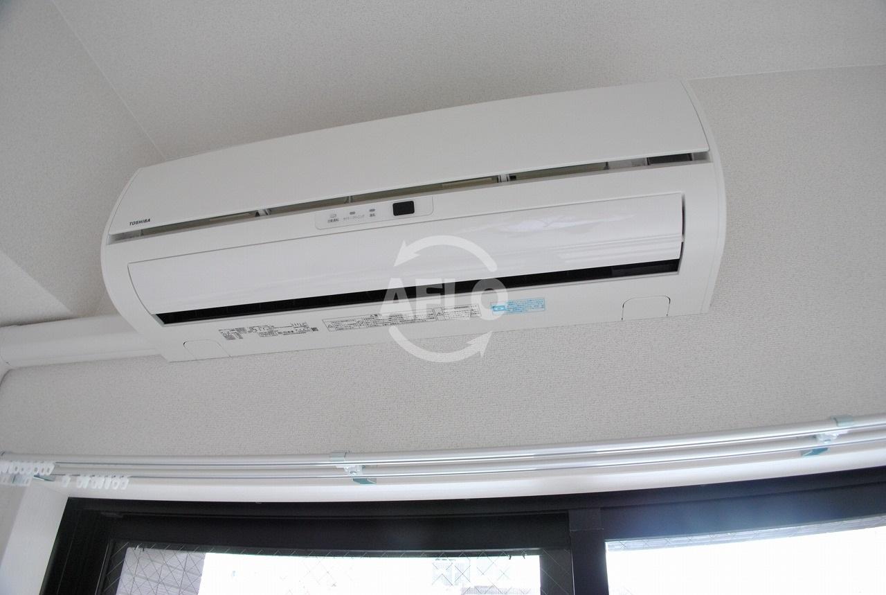 その他設備　レオンコンフォート本町　エアコン