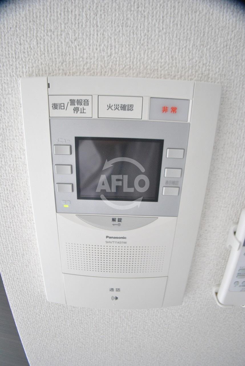 セキュリティ　レオンコンフォート本町　モニター付きインターフォン